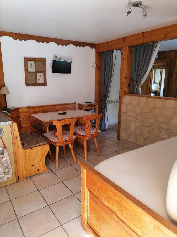 Studio "Le Panpounet" Les Contamines-Montjoie Exterior foto